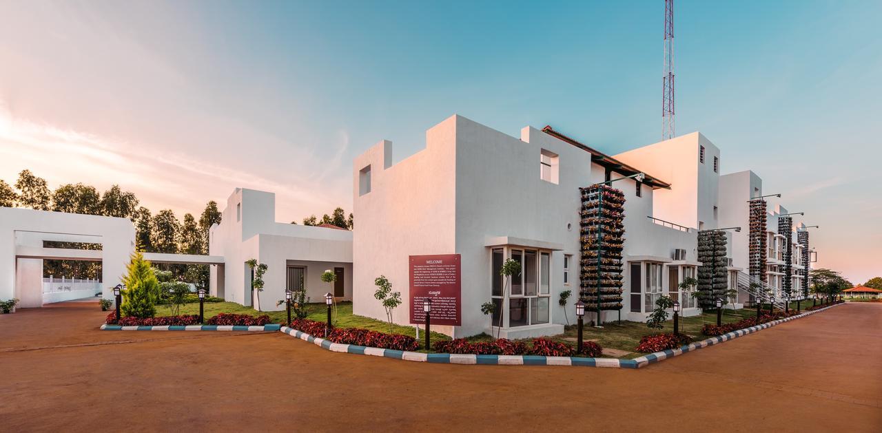 Fiestaa Resort N Events Venue Devanahalli Exterior photo