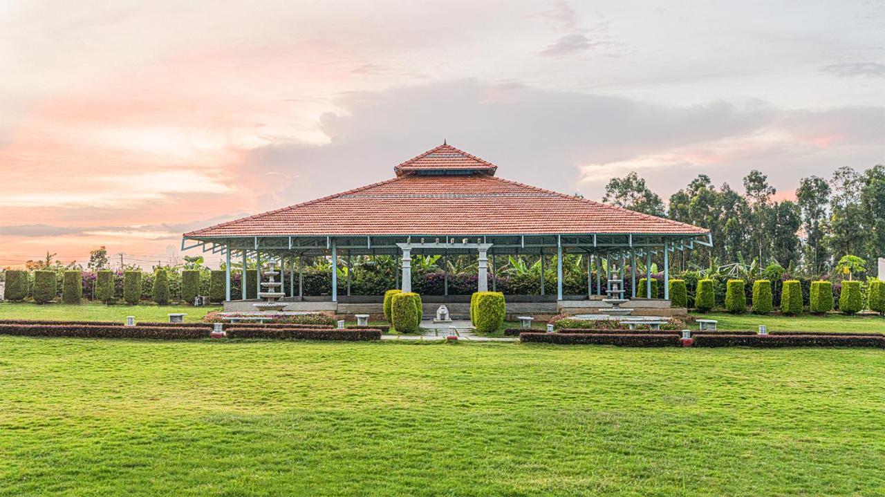 Fiestaa Resort N Events Venue Devanahalli Exterior photo